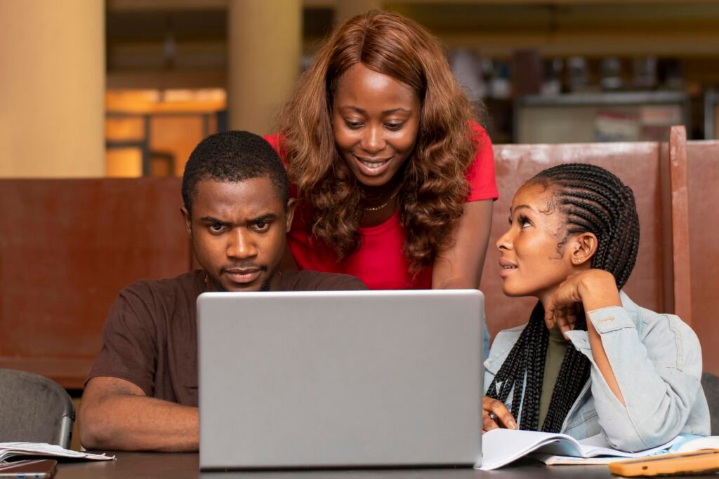 study-group-african-people pha